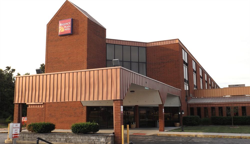 Ramada By Wyndham Wentzville Exterior photo